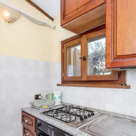 Charming House In With Shared Pool