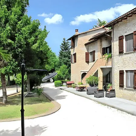 Charming House In With Shared Pool Holiday home Ramazzano - Le Pulci