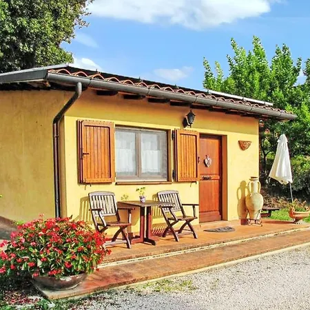 Charming House In With Shared Pool Ramazzano - Le Pulci