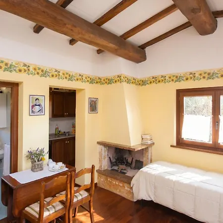 Charming House In With Shared Pool *