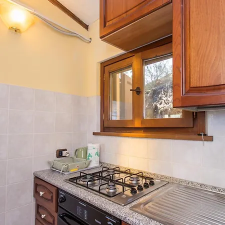 Semesterbostad Charming House In With Shared Pool