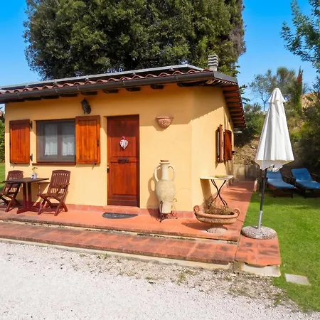 Charming House In With Shared Pool
